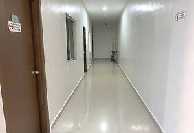 OYO 89715 CK Hotel 2