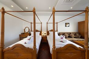 Lanna Inthan Hotel & Spa