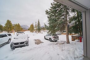 Chateaux Dumont 2703