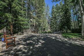 Chateaux Dumont 2703