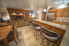 Chateaux Dumont 2703