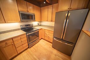 Tennis Townhomes 1331