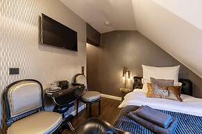 La Belle 10 Boutique Hotel