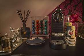 La Belle 10 Boutique Hotel