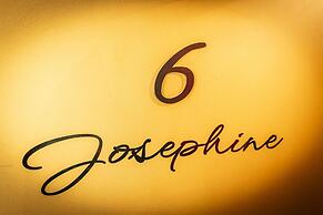 La Belle 10 Boutique Hotel