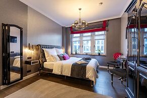 La Belle 10 Boutique Hotel