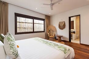 Sundance Villa in Umalas Panoramic Rooftop Views