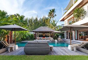 Sundance Villa in Umalas Panoramic Rooftop Views