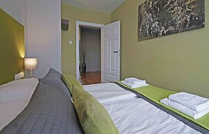 IRS ROYAL APARTMENTS - IRS Brabank