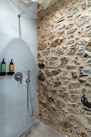 YeeOn Boutique City Hotel Gythio