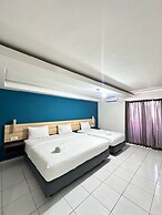IZI COZI HOTEL KEMAYORAN