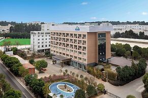 Days Inn by Wyndham Kunming Airport Economic Zone