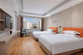 Days Inn by Wyndham Kunming Airport Economic Zone