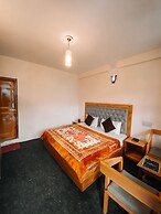 Jungle by sturmfrei Manali