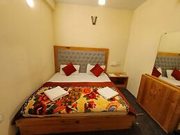 Jungle by sturmfrei Manali