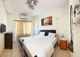 Jungle by sturmfrei Udaipur