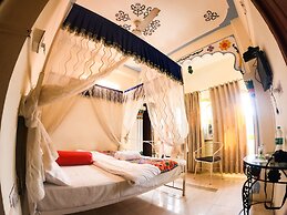 Jungle by sturmfrei Udaipur