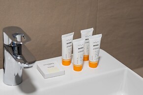 Bel Mare Elegant Apartment by Renters