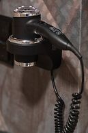 Bel Mare Elegant Apartment by Renters