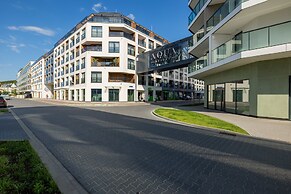 Bel Mare Elegant Apartment by Renters