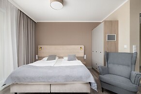 Bel Mare Elegant Apartment by Renters