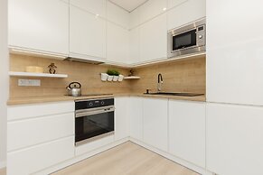 Łodź One Bedroom & Balcony by Renters