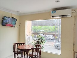 Metro Hotel Bekasi by Cocotel