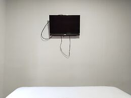 Metro Hotel Bekasi by Cocotel