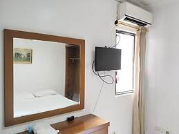 Metro Hotel Bekasi by Cocotel