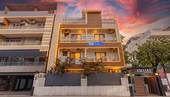 FabHotel Kular