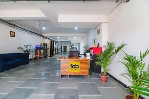 Fabexpress Abode Inn