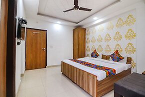 Fabexpress Abode Inn