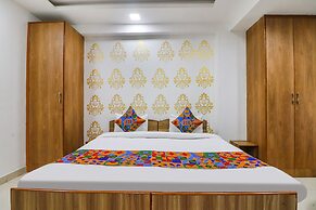 Fabexpress Abode Inn