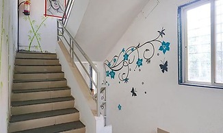 Fabhotel The Guest House