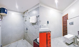 Fabhotel The Micky House