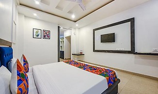 Fabhotel The Micky House