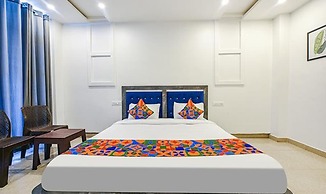 Fabhotel The Micky House