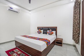 Fabhotel Akash Inn