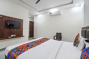 Fabhotel Akash Inn