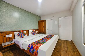 Fabhotel Monalisa