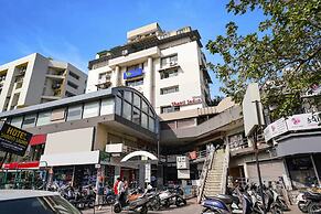 Fabhotel Shanti Sadan