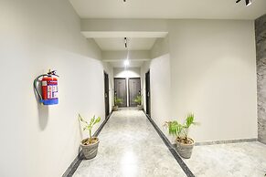 Fabhotel Naina Residency