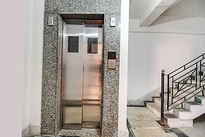 Fabhotel Seven Wonders 55