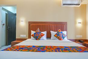 Fabhotel Emersion Residency