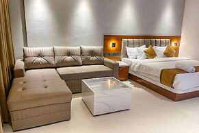 Fabhotel Emersion Residency