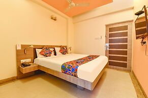 FabHotel Apex