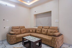 Fabhotel Perams Grand Inn