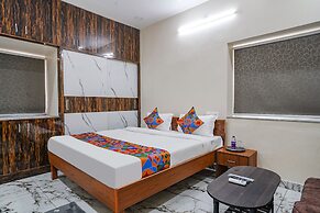 Fabhotel Perams Grand Inn