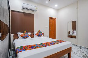 Fabhotel Perams Grand Inn