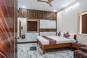 Fabhotel Perams Grand Inn